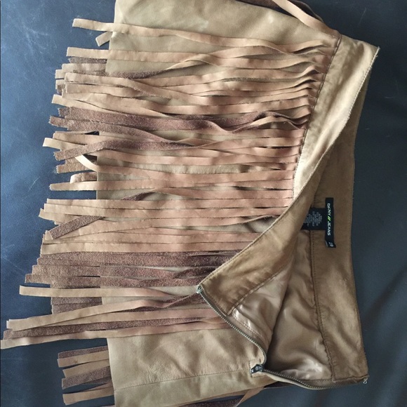 DKNY vintage fringe mini skirt - Picture 5 of 8